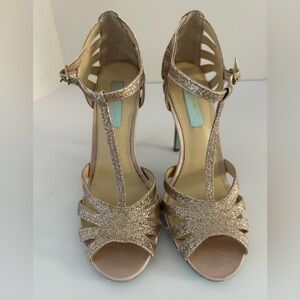 Blue by Betsey Johnson T-Strap glitter heels. SB-8. Size 8. Champagne Rose Great